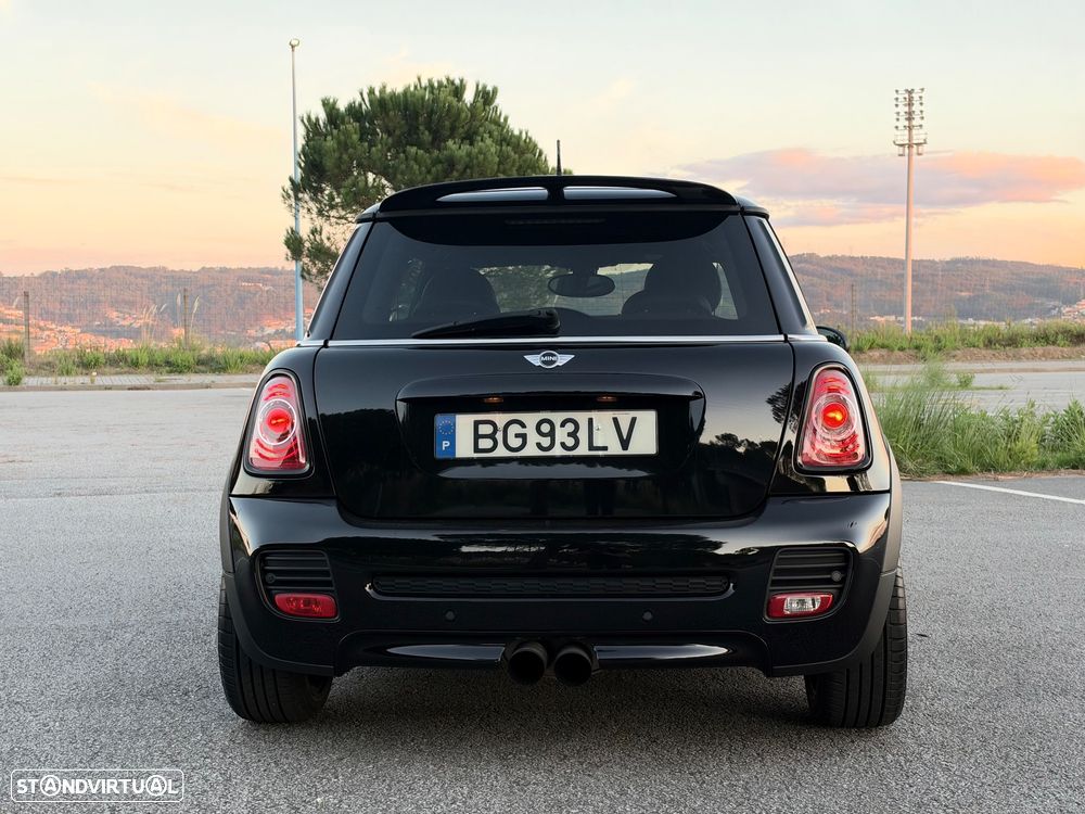 MINI Coupé John Cooper Works - 14