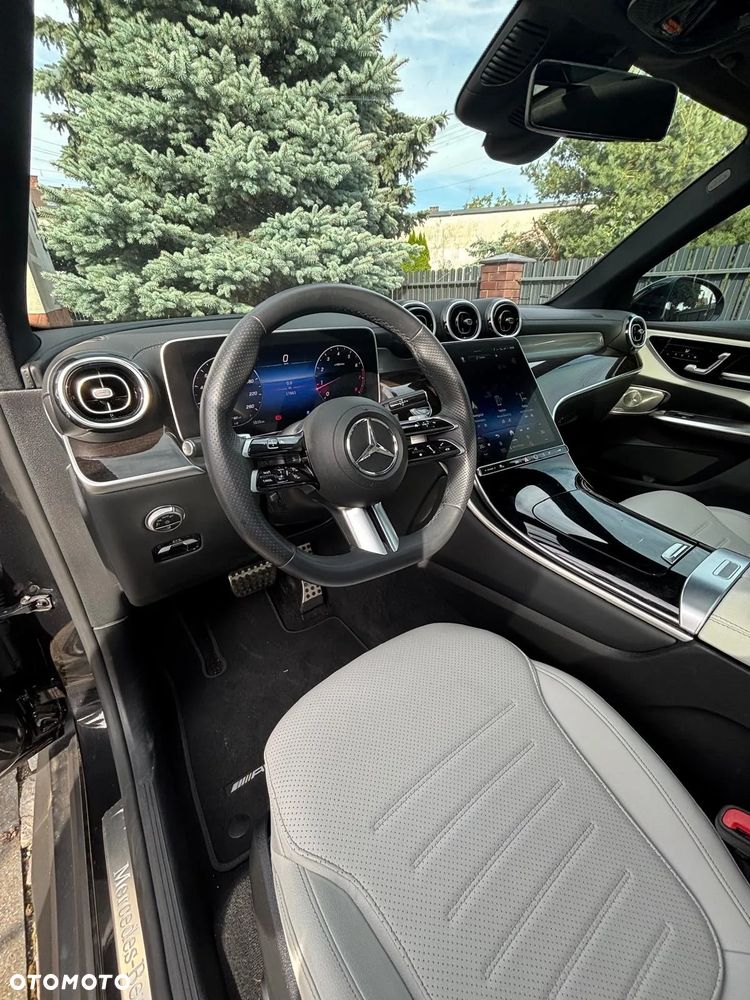 Mercedes-Benz GLC 300 4Matic 9G-TRONIC AMG Line - 19