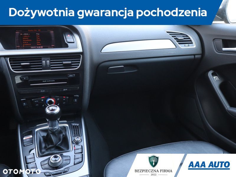 Audi A4 Avant - 10