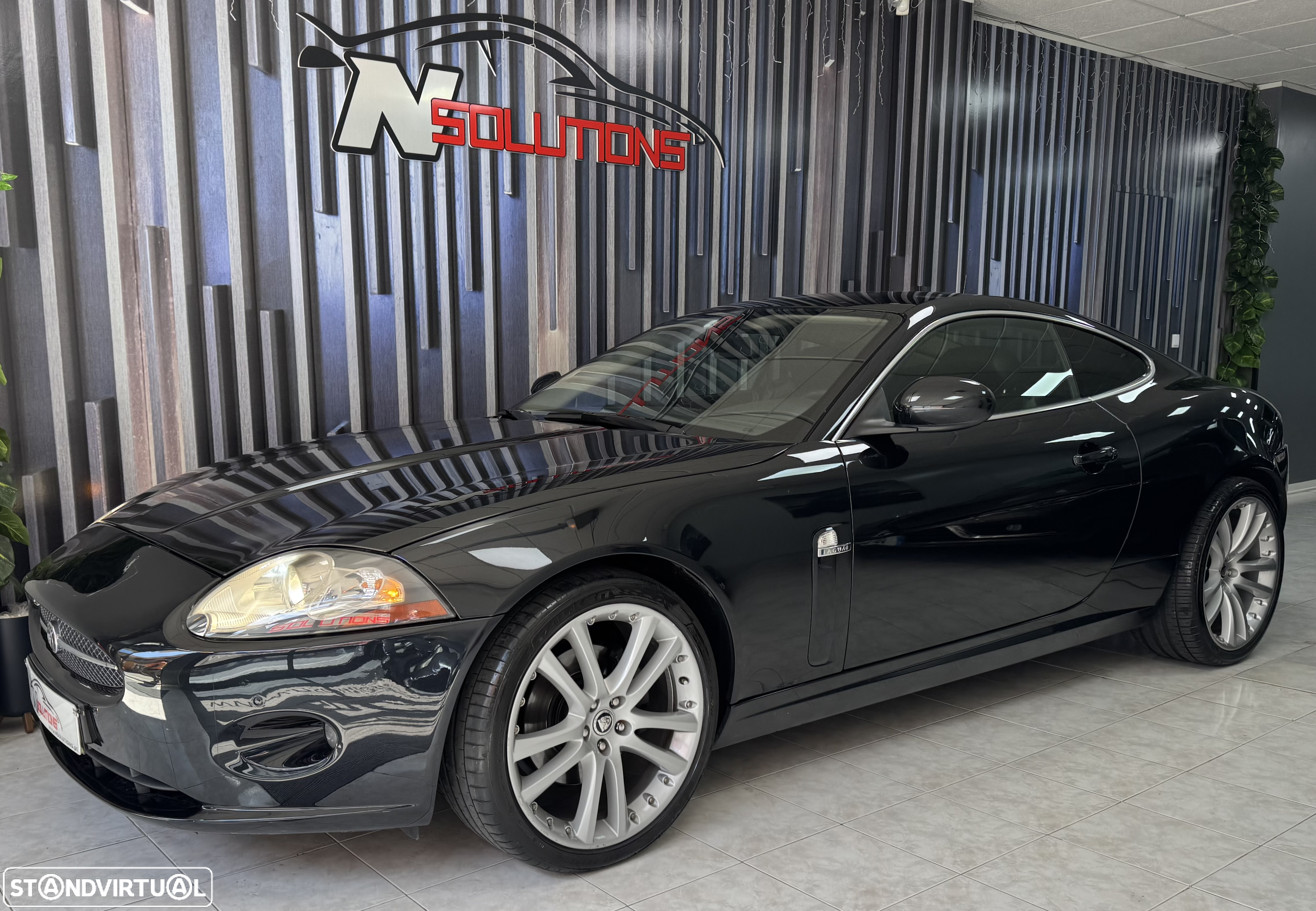 Jaguar XK 4.2 V8 Coupé - 5