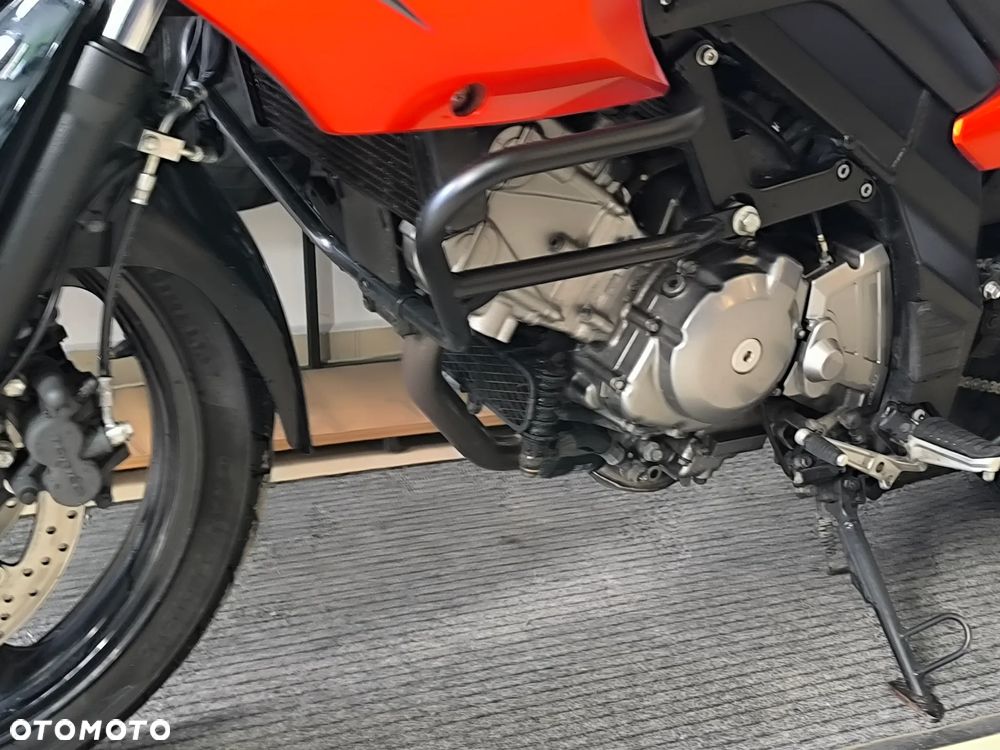 Suzuki V-STROM - 7