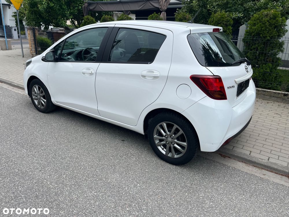 Toyota Yaris 1.33 VVT-i Life - 11