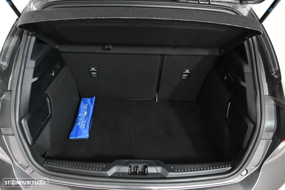 Ford Focus 1.0 EcoBoost MHEV ST-Line - 9