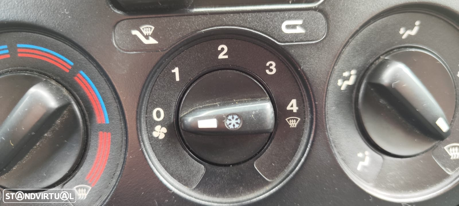 Fiat Fiorino 1.3 multijet IVA DEDUTIVEL - 17