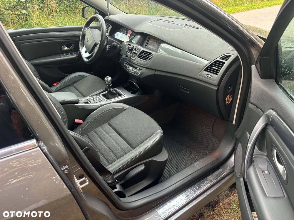 Renault Laguna 2.0 Black Edition - 4