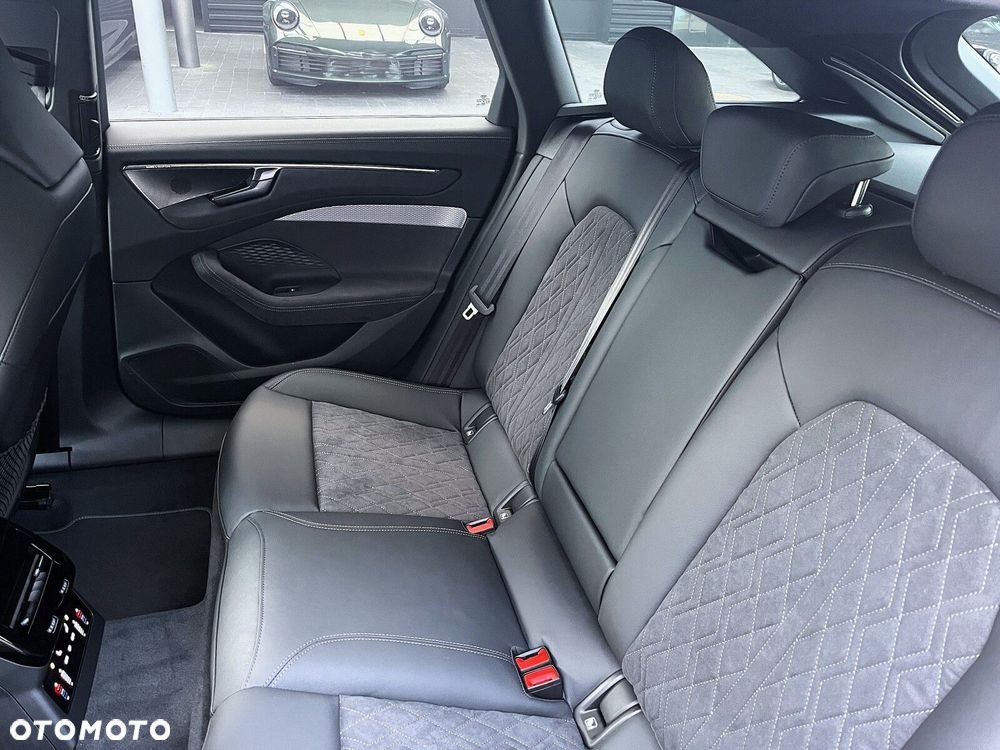Audi A6 Avant - 25