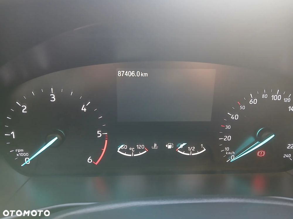 Ford Focus 1.5 TDCi DPF Start-Stopp-System Titanium - 12