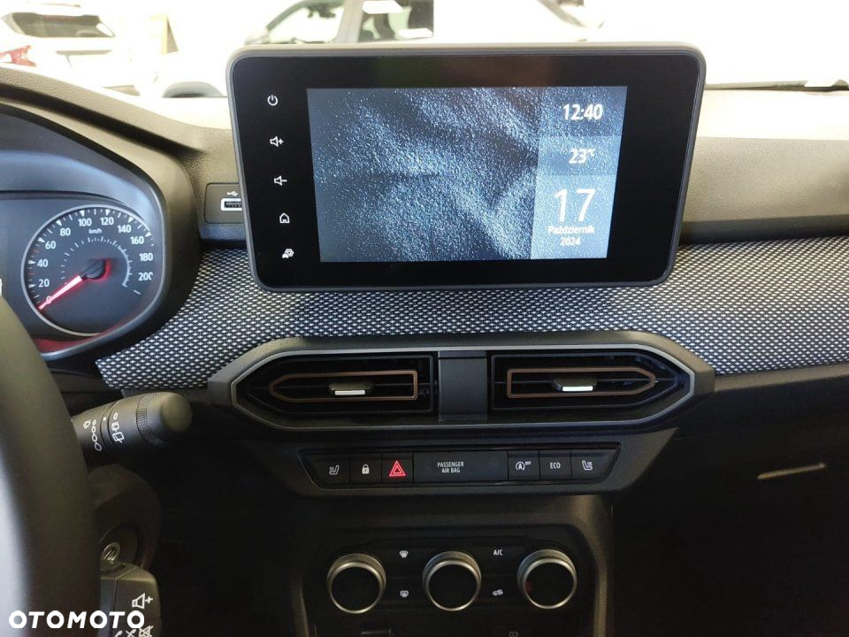Dacia Sandero - 15