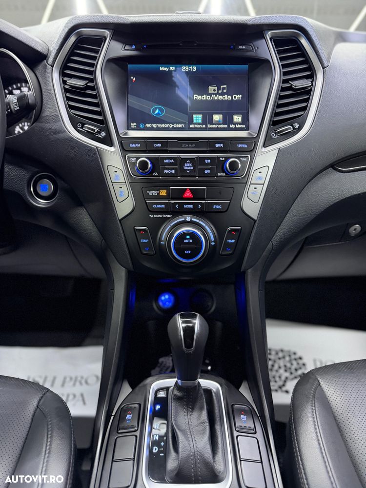 Hyundai Santa Fe - 4