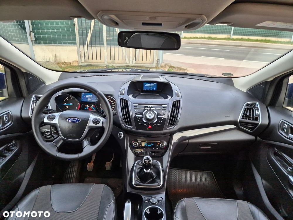 Ford Kuga 2.0 TDCi 4x4 Titanium - 13