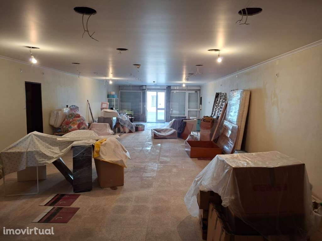 Loja para venda em Runa, Torres Vedras - Grande imagem: 4/13