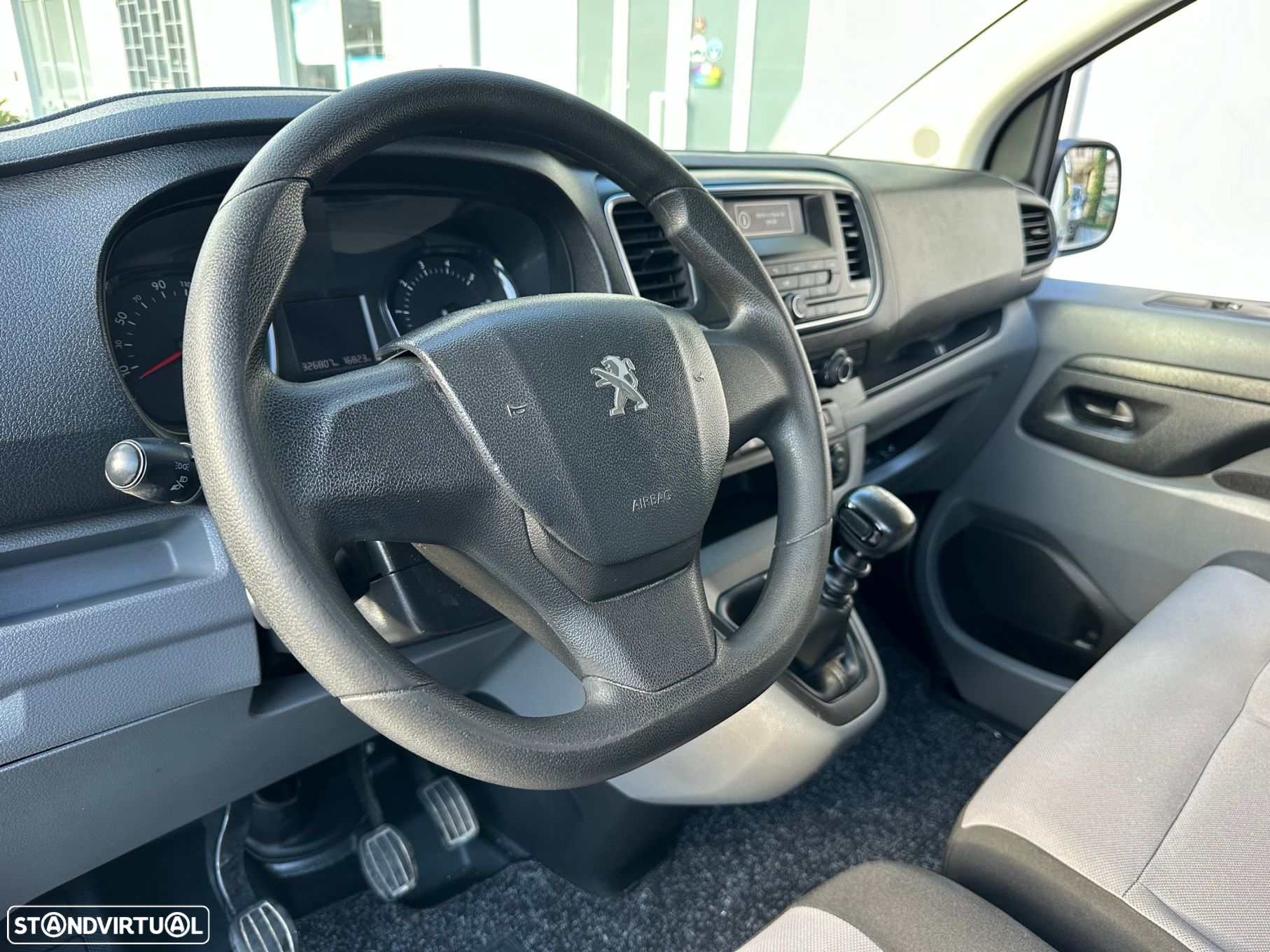 Peugeot Traveller 1.6 BlueHDi L1H1 Business Compact - 11