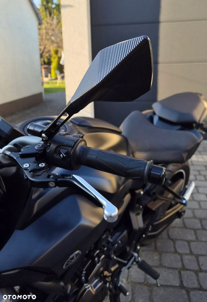Yamaha MT - 11