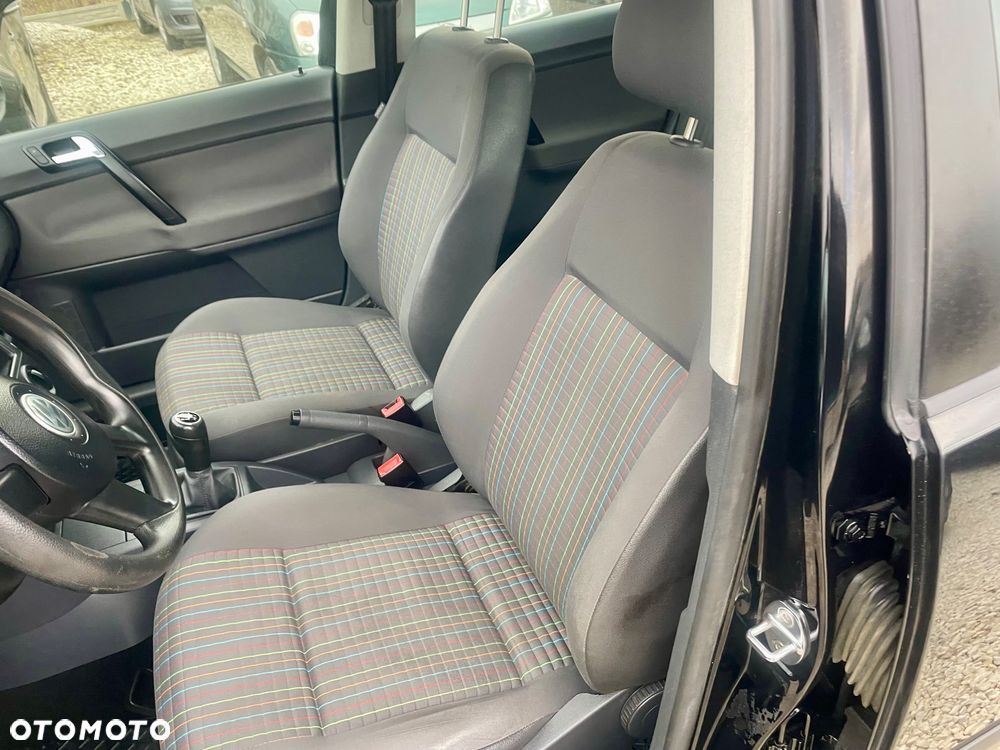 Volkswagen Polo - 30