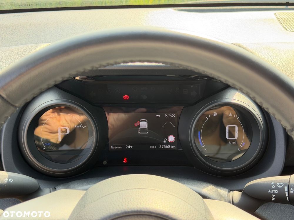 Toyota Yaris - 10
