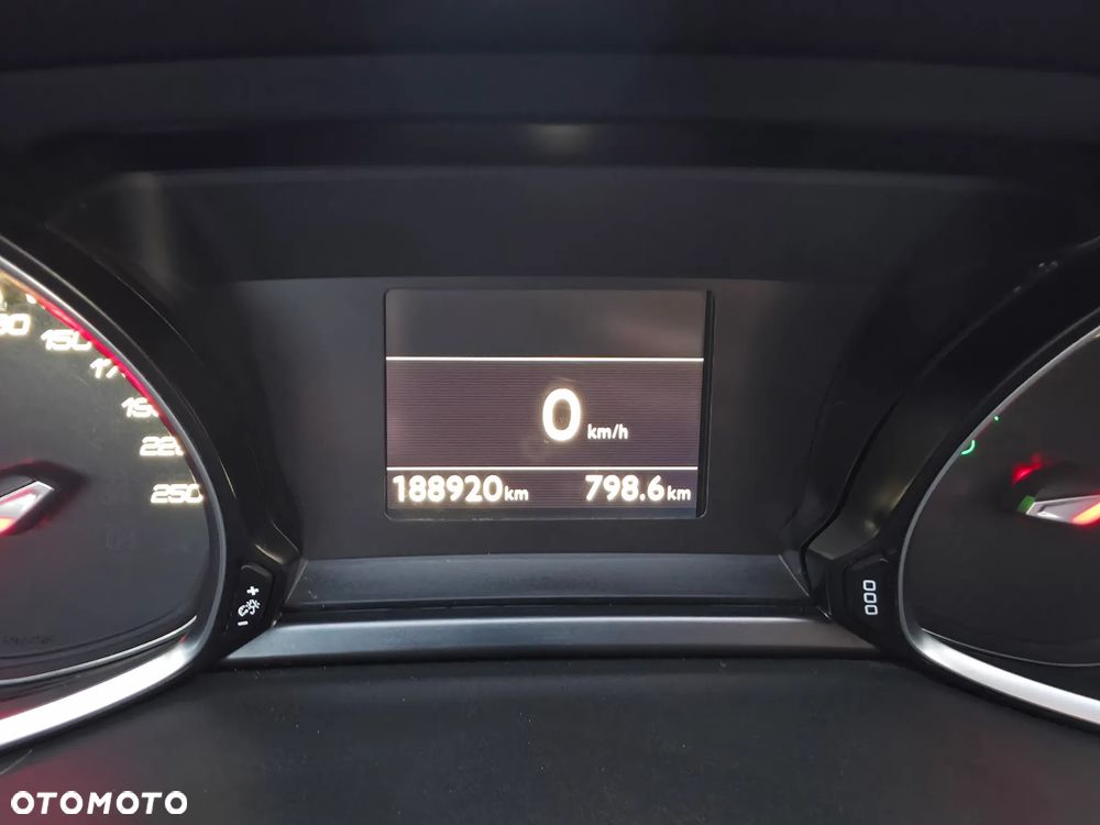 Peugeot 308 e-HDi 115 Stop & Start Allure - 16