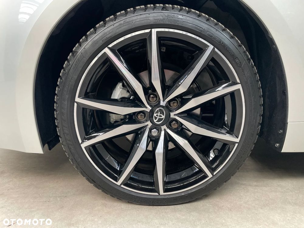 Toyota Corolla 1.8 Hybrid GR Sport - 21