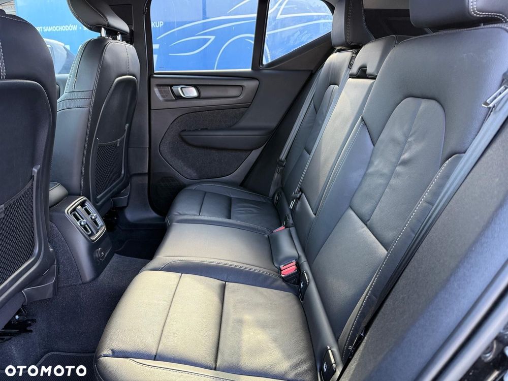 Volvo XC 40 T4 Plug-In Hybrid Plus Dark - 13