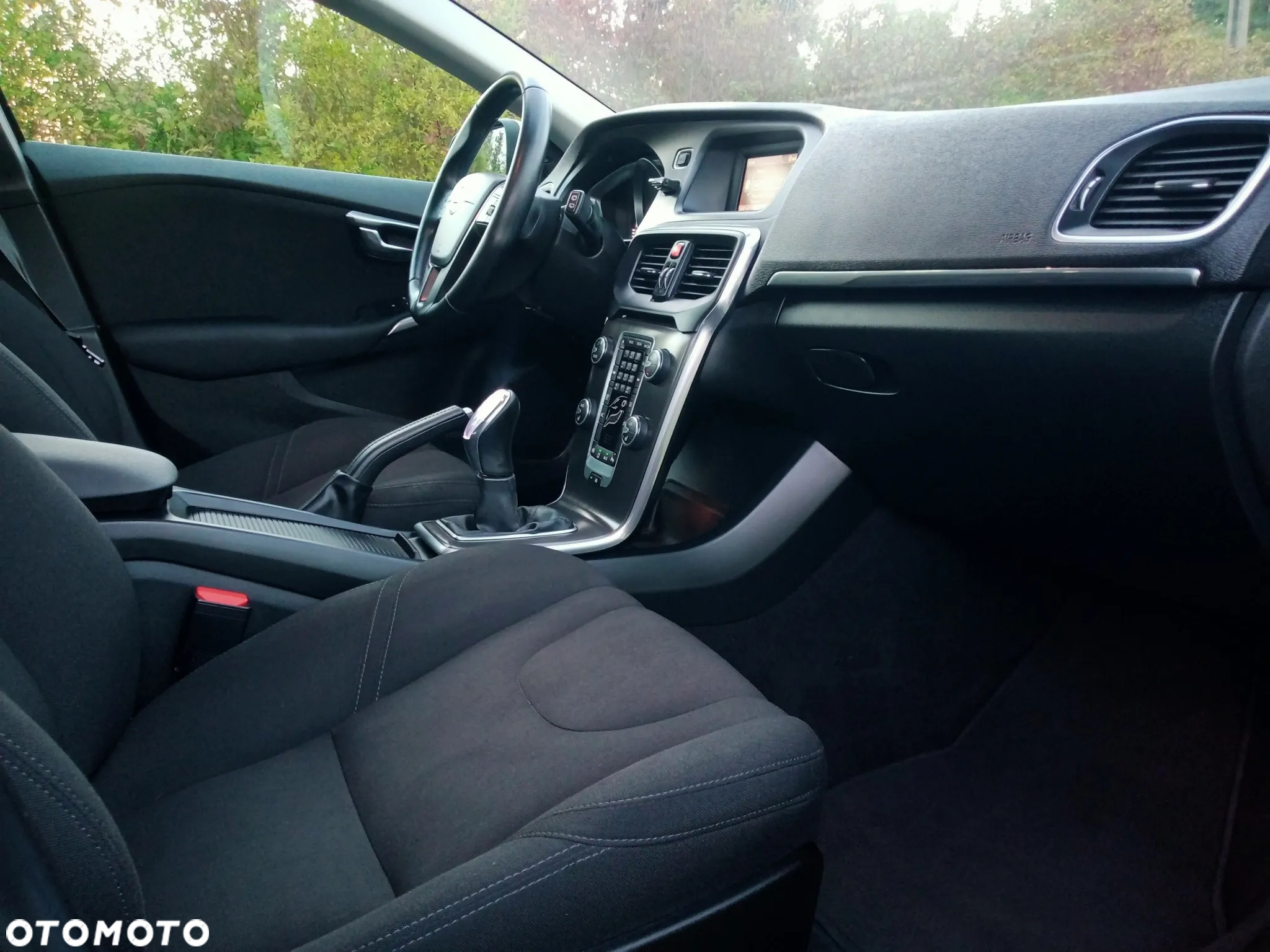 Volvo V40 - 8