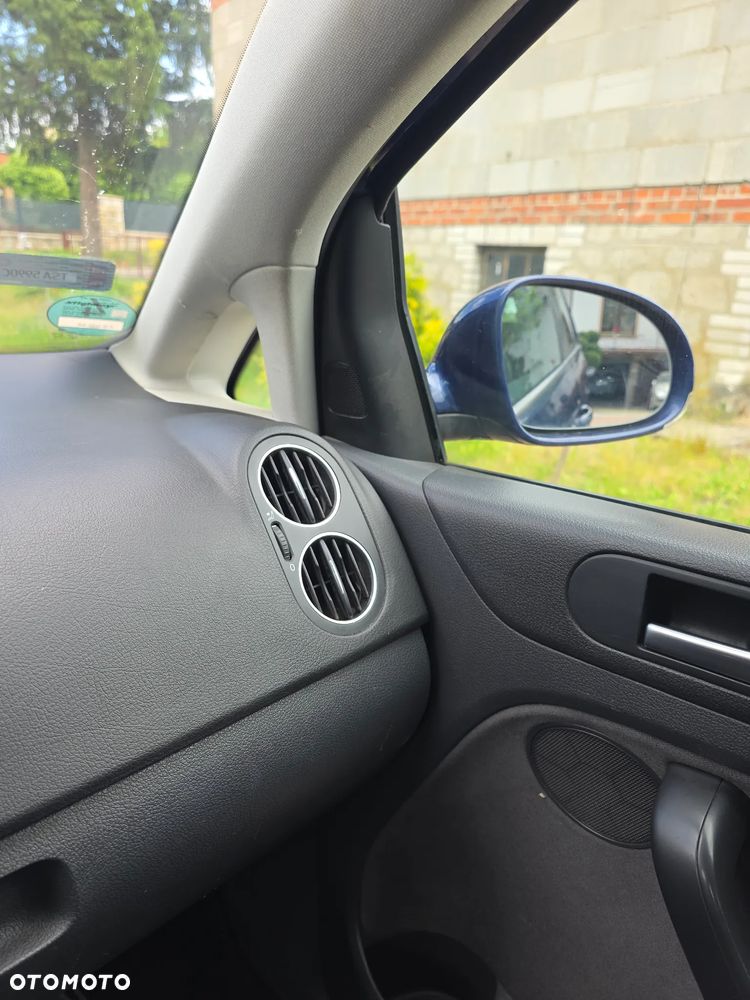 Volkswagen Golf Plus 1.9 TDI Comfortline - 12