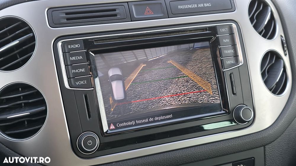 Volkswagen Tiguan 2.0 TDI SCR 4MOTION BlueMotion Technology DSG Lounge Track & Style - 30