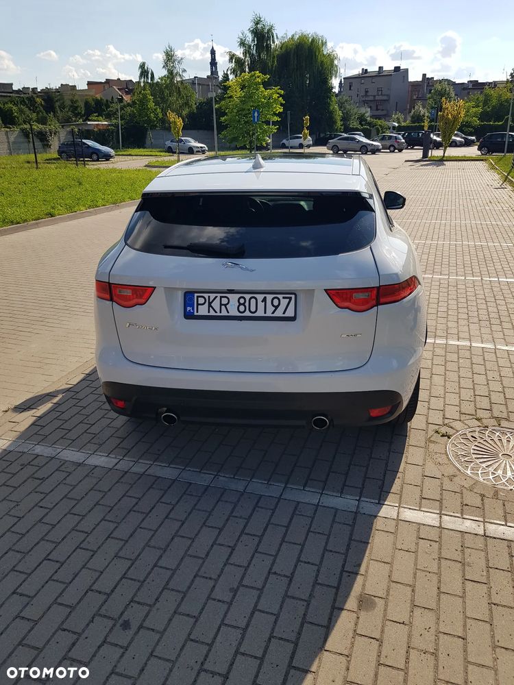 Jaguar F-Pace 3.0 TDV6 AWD R-Sport - 6