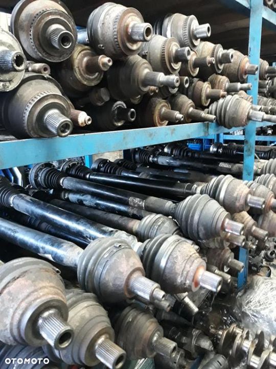 PÓŁOŚ PRZEGUB 1.2 1.4 1.6 1.8 1.9 2.0 2.4 3.0 BENZYNA FSI TFSI TSI MPI DIESEL TDI AUDI VW SEAT SKODA  WYSYŁKA !!!! - 3