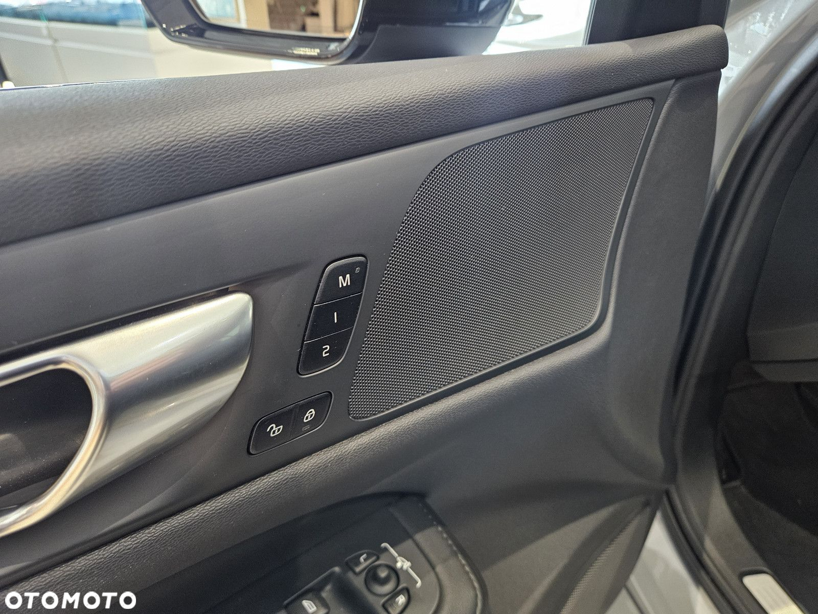 Volvo V60 - 16