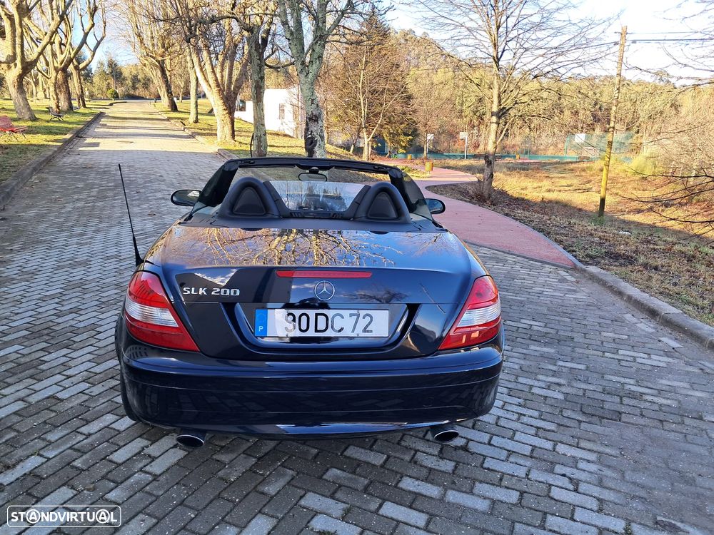 Mercedes-Benz SLC 200 - 10
