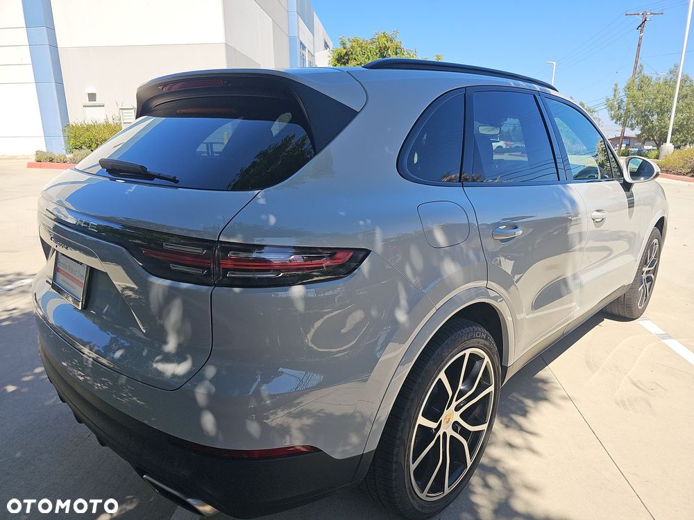 Porsche Cayenne Tiptronic S - 4