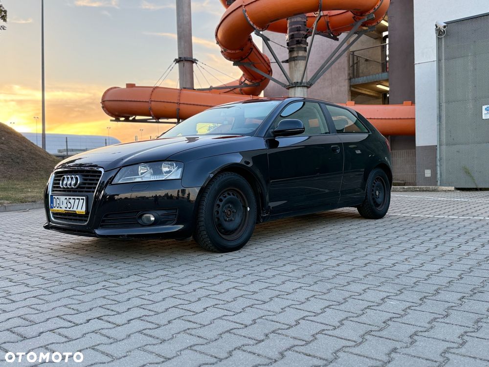 Audi A3 3-drzwiowe 2.0 TDI Attraction - 1