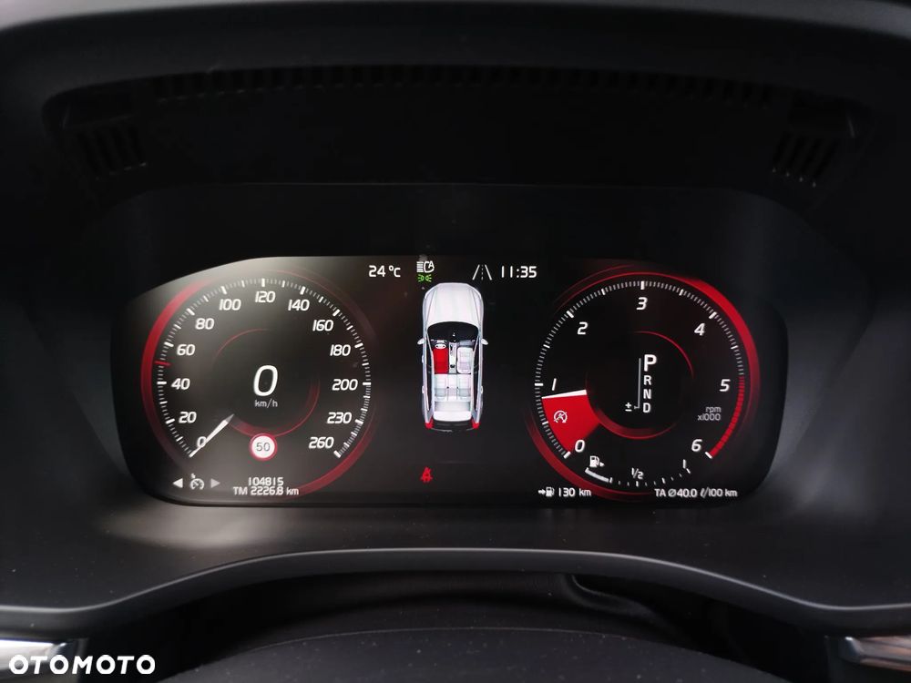 Volvo XC 60 D5 AWD Momentum - 8