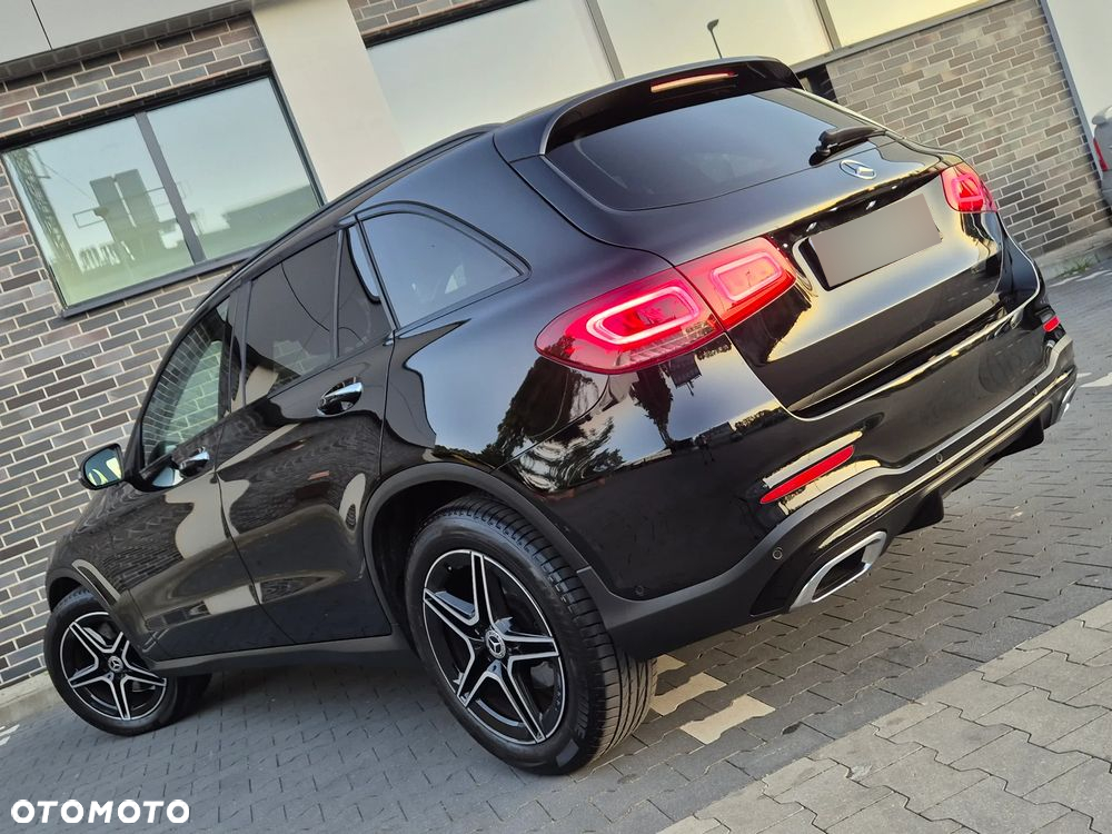 Mercedes-Benz GLC 220 d 4Matic 9G-TRONIC AMG Line - 8