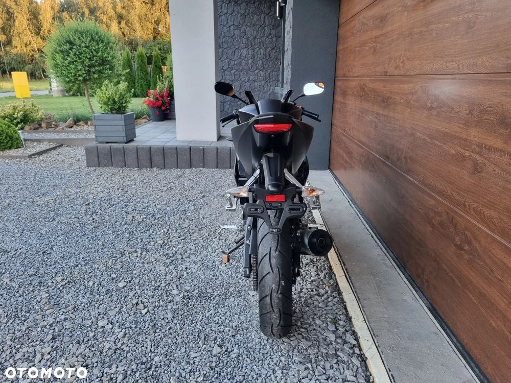 Yamaha R125 - 7