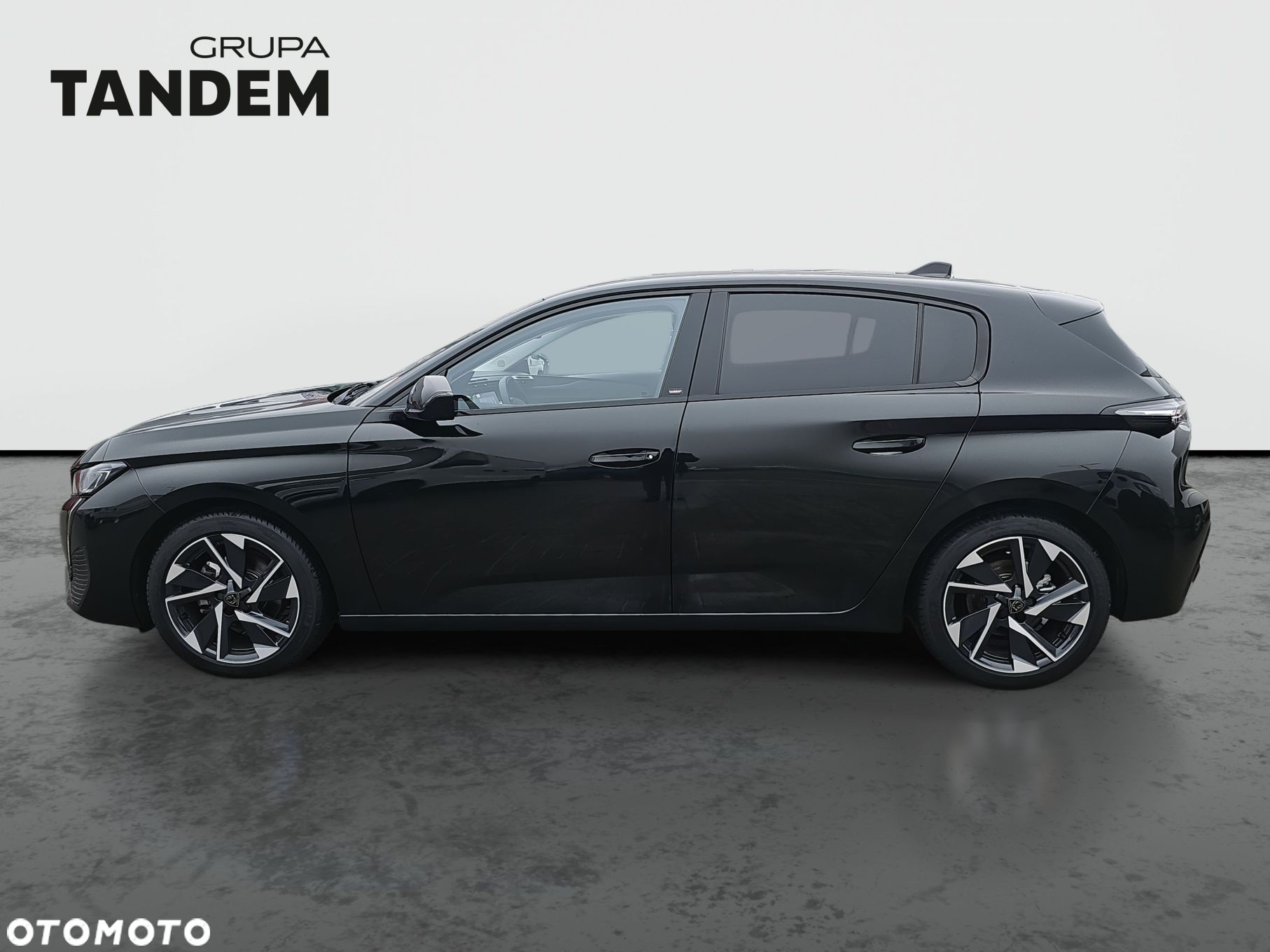 Peugeot 308 - 8