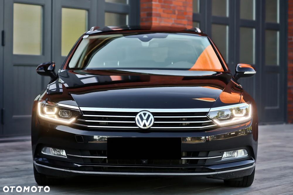 Volkswagen Passat Variant 2.0 TDI SCR 4Motion DSG Highline - 6