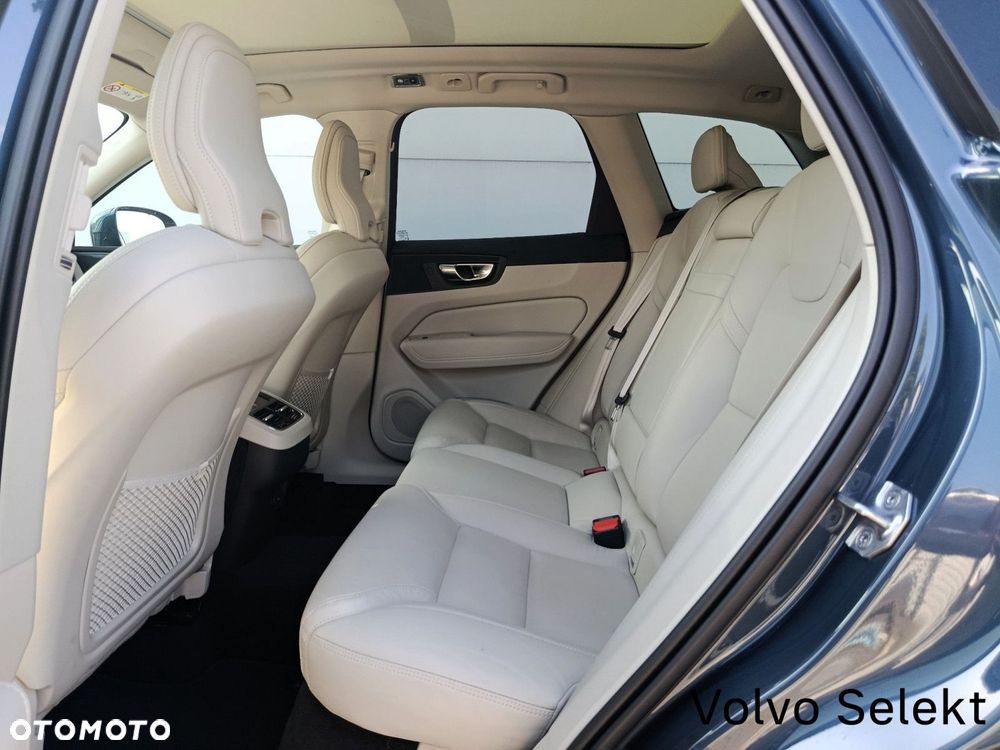 Volvo XC 60 - 12