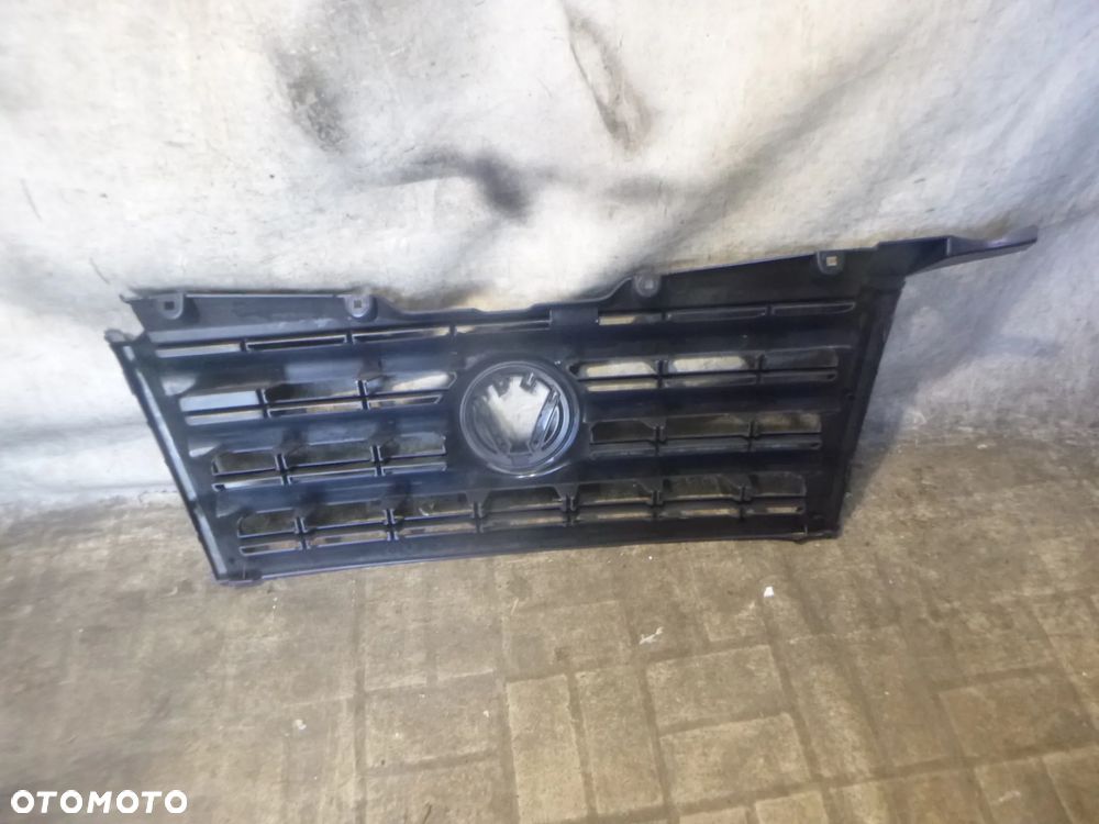 volkswagen crafter grill atrapa - 5