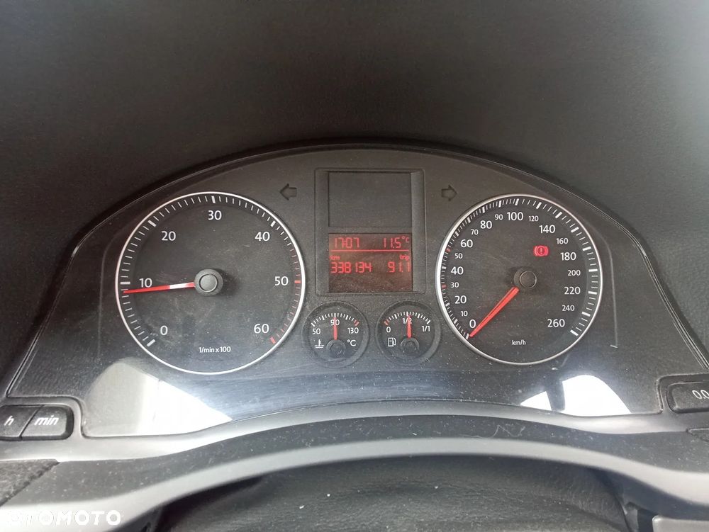 Volkswagen Golf 1.9 TDI DPF Trendline - 7
