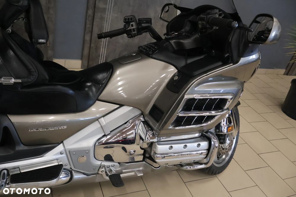 Honda GL - 4