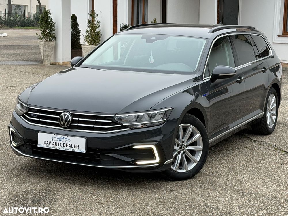 Volkswagen Passat - 2