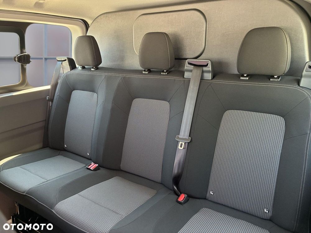 Volkswagen Transporter Furgon PLUS Edition/5-cio osob./AUTOMAT (L2) 2.0 TDI 150KM, r.o. 3500 mm - 18