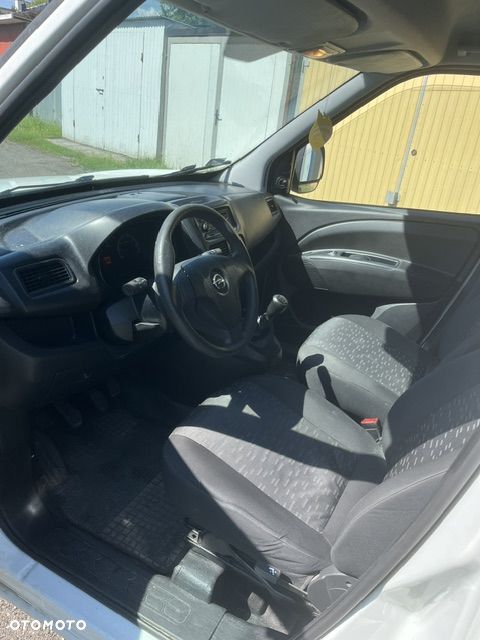 Opel Combo - 4