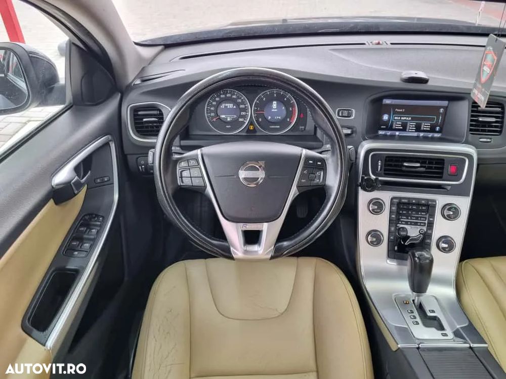 Volvo S60 - 8