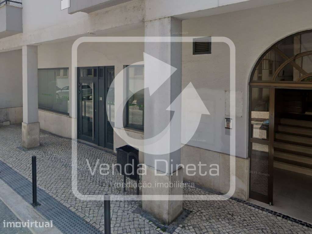 Loja ampla com 420 m² no centro histórico de Pombal. IMÓVEL DA BANCA. - Grande imagem: 3/20