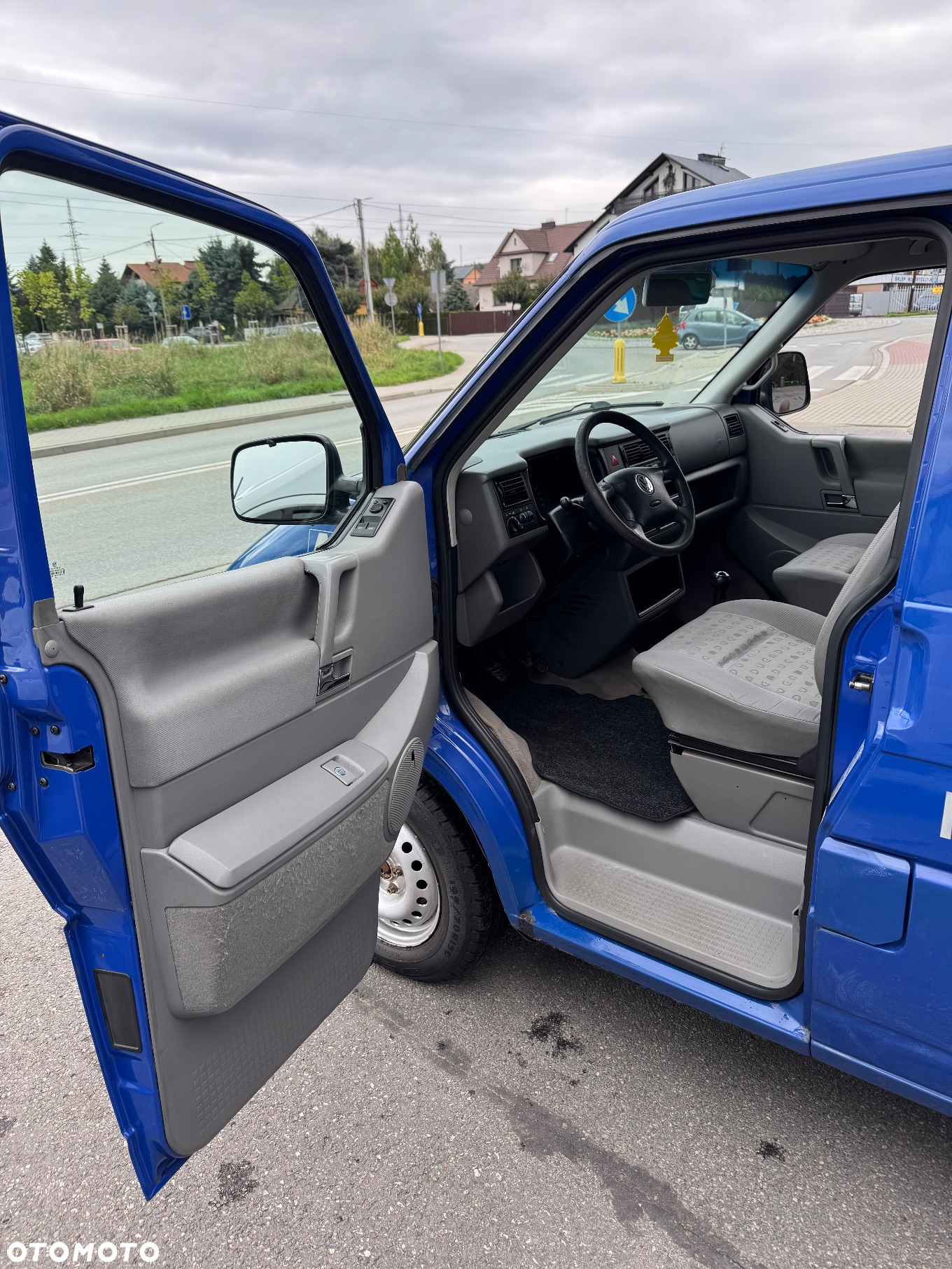 Volkswagen Caravelle TDI Basis / CL - 8
