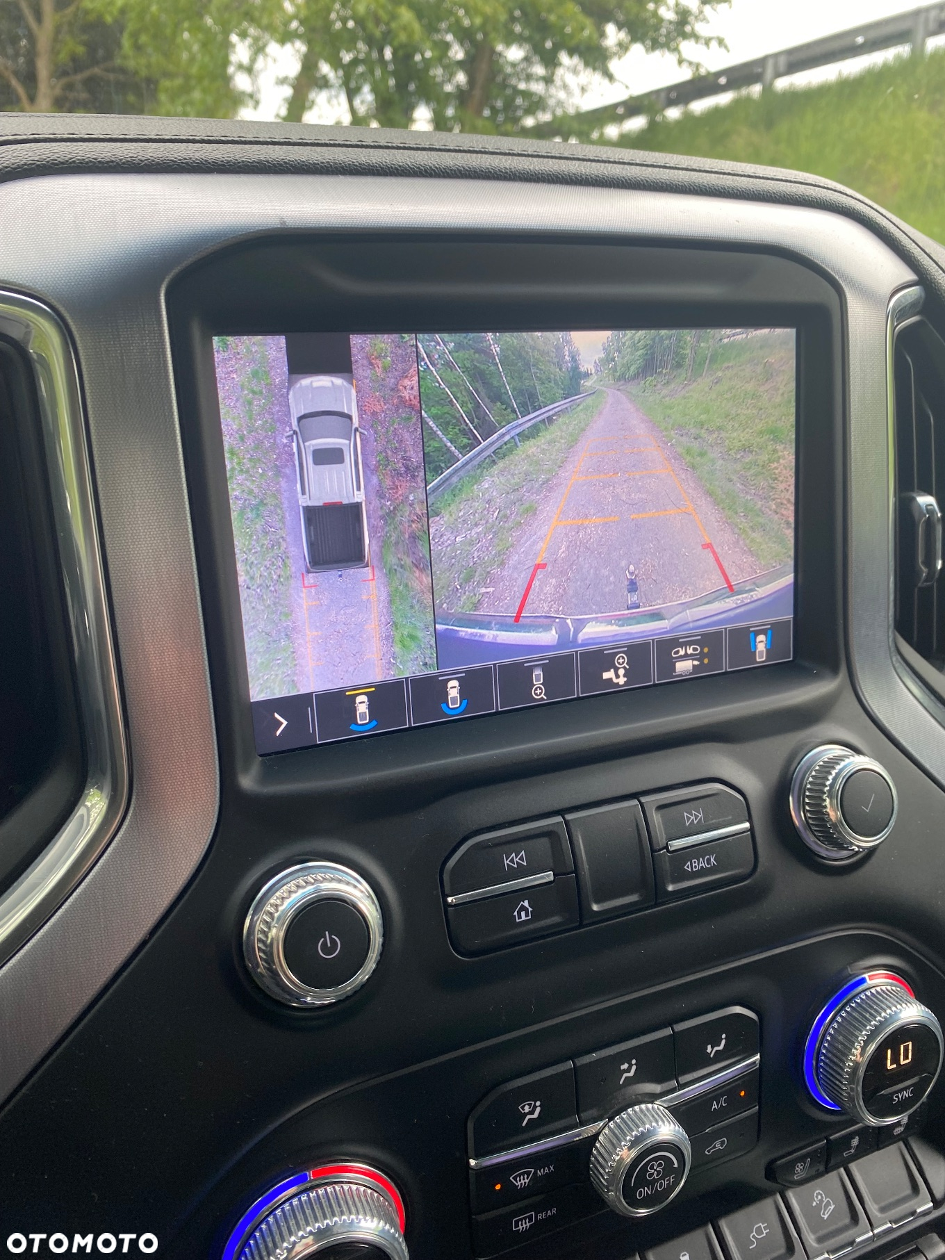 GMC Sierra - 17