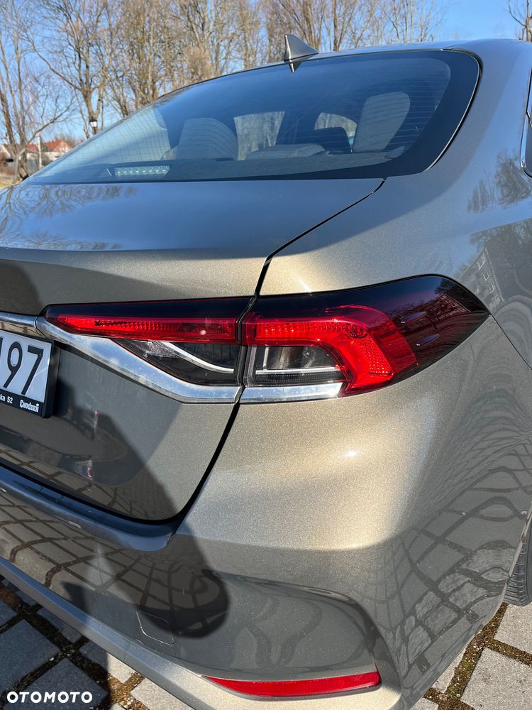 Toyota Corolla 1.6 Comfort - 11