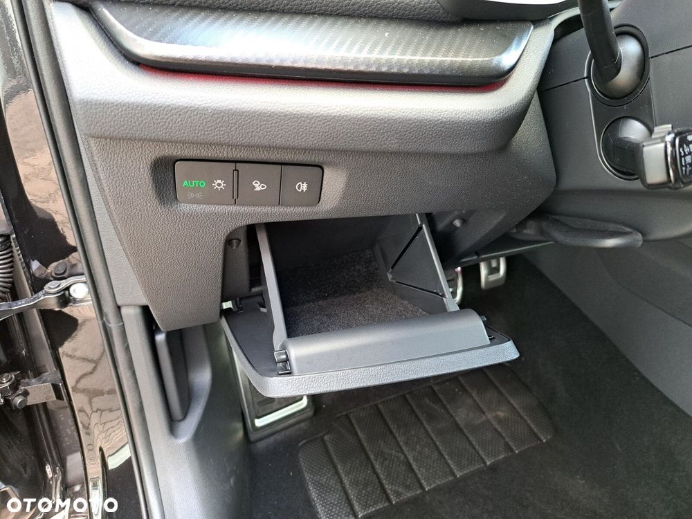 Skoda Octavia 1.5 TSI mHEV Sportline DSG - 14