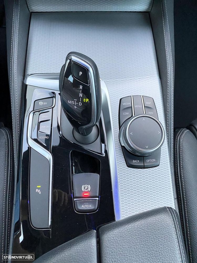 BMW 520 d Pack M Auto - 36